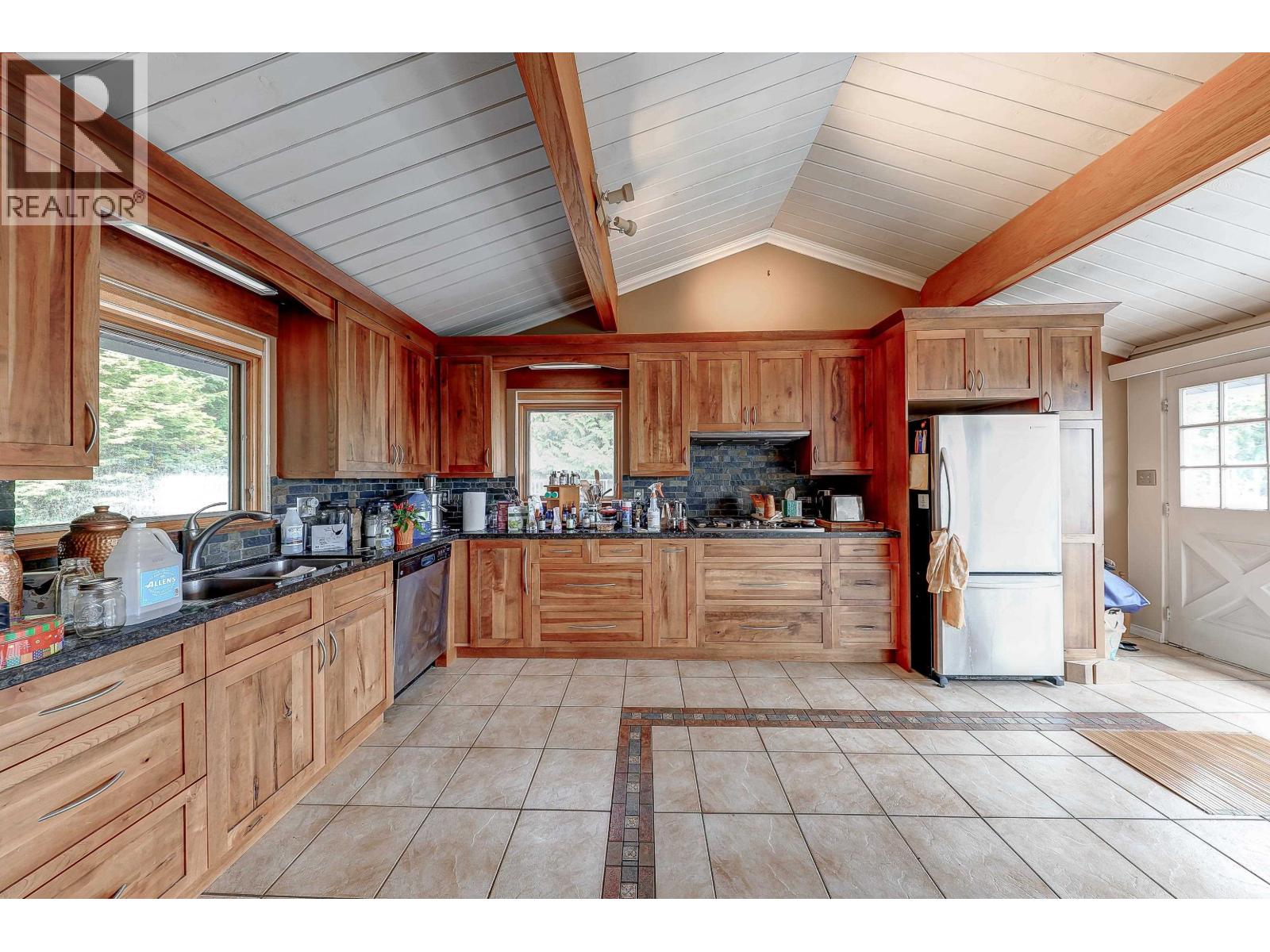 510 ST. ANDREWS ROAD, West Vancouver