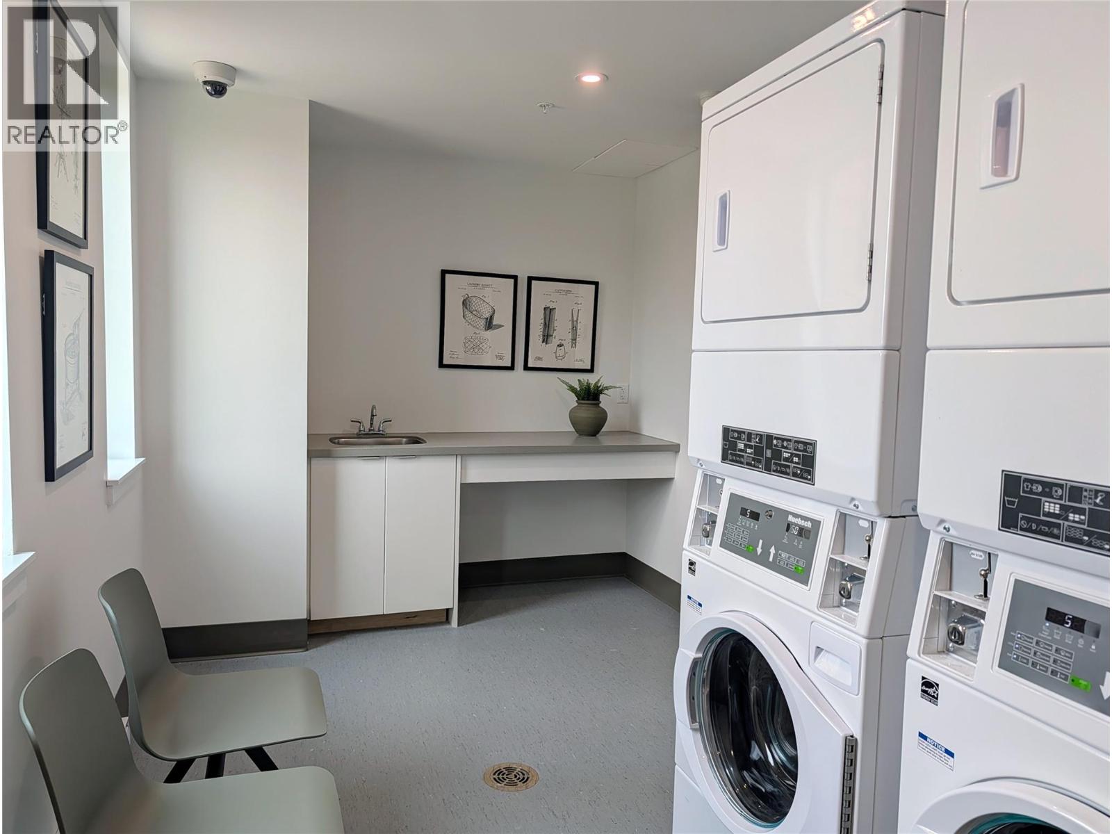 4280 Red Mountain Road Unit# 423, Rossland