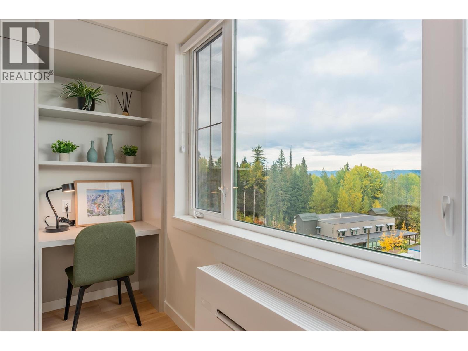 4280 Red Mountain Road Unit# 423, Rossland