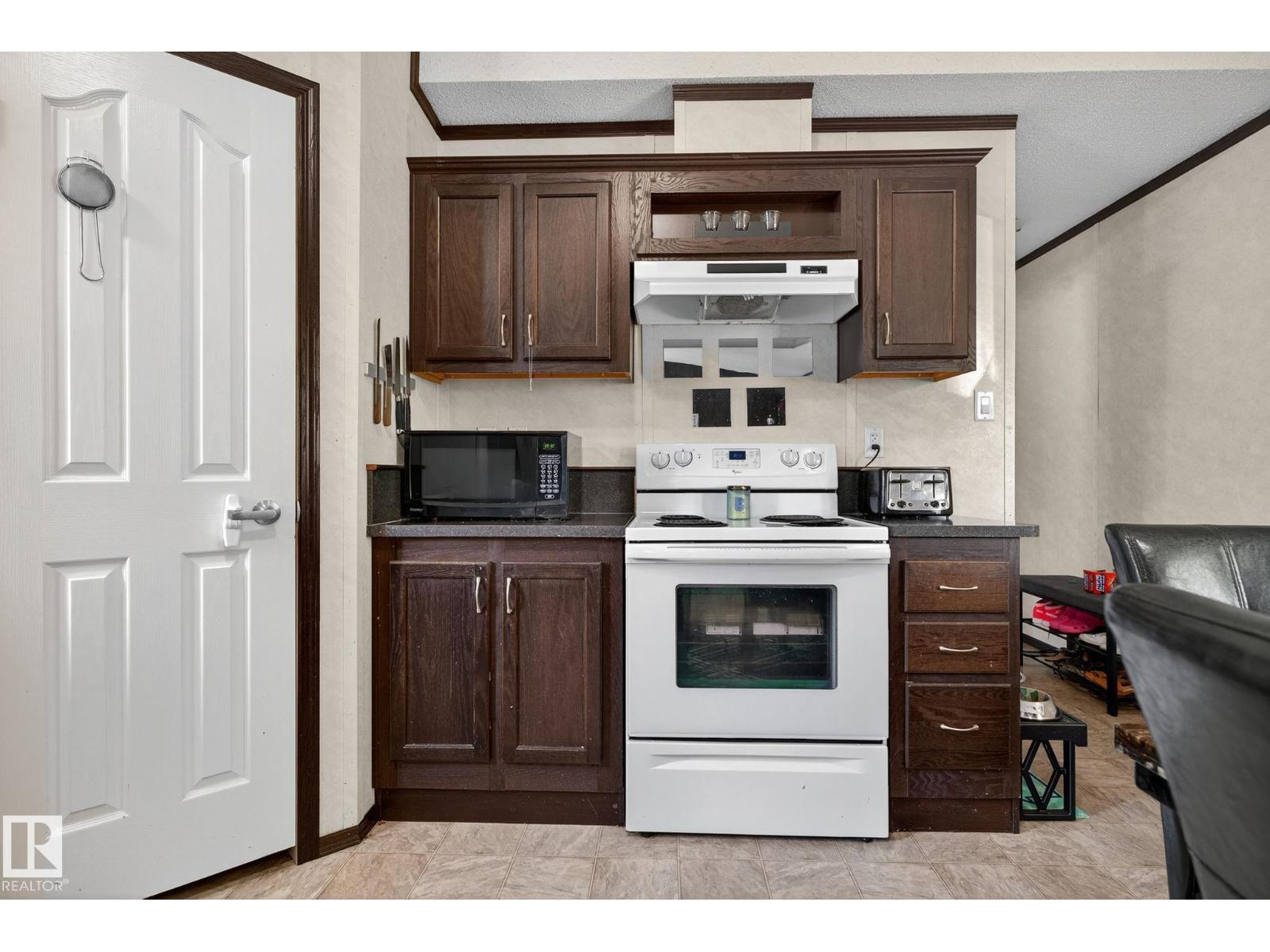 133 Willow Park Estates, Leduc