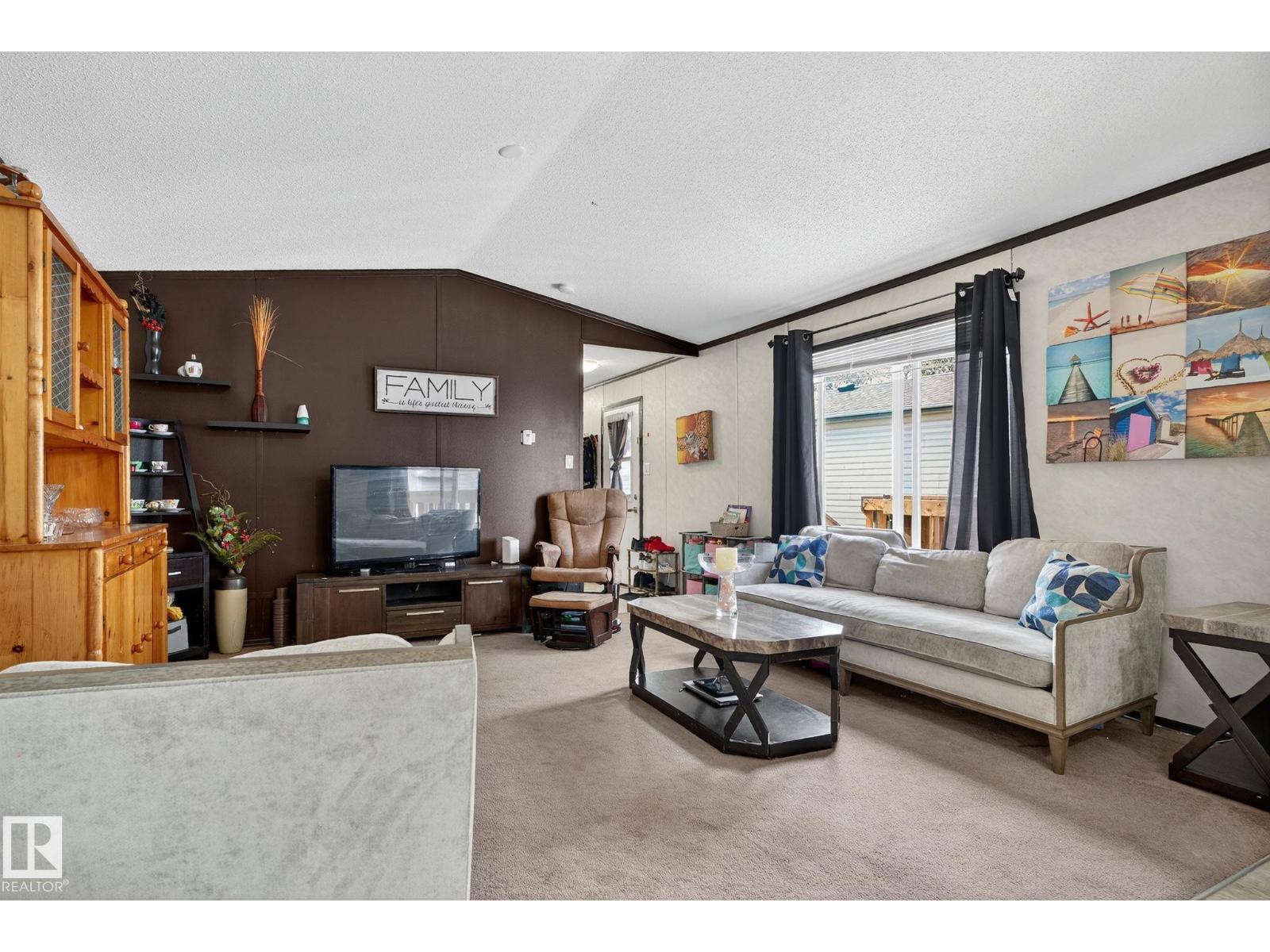 133 Willow Park Estates, Leduc