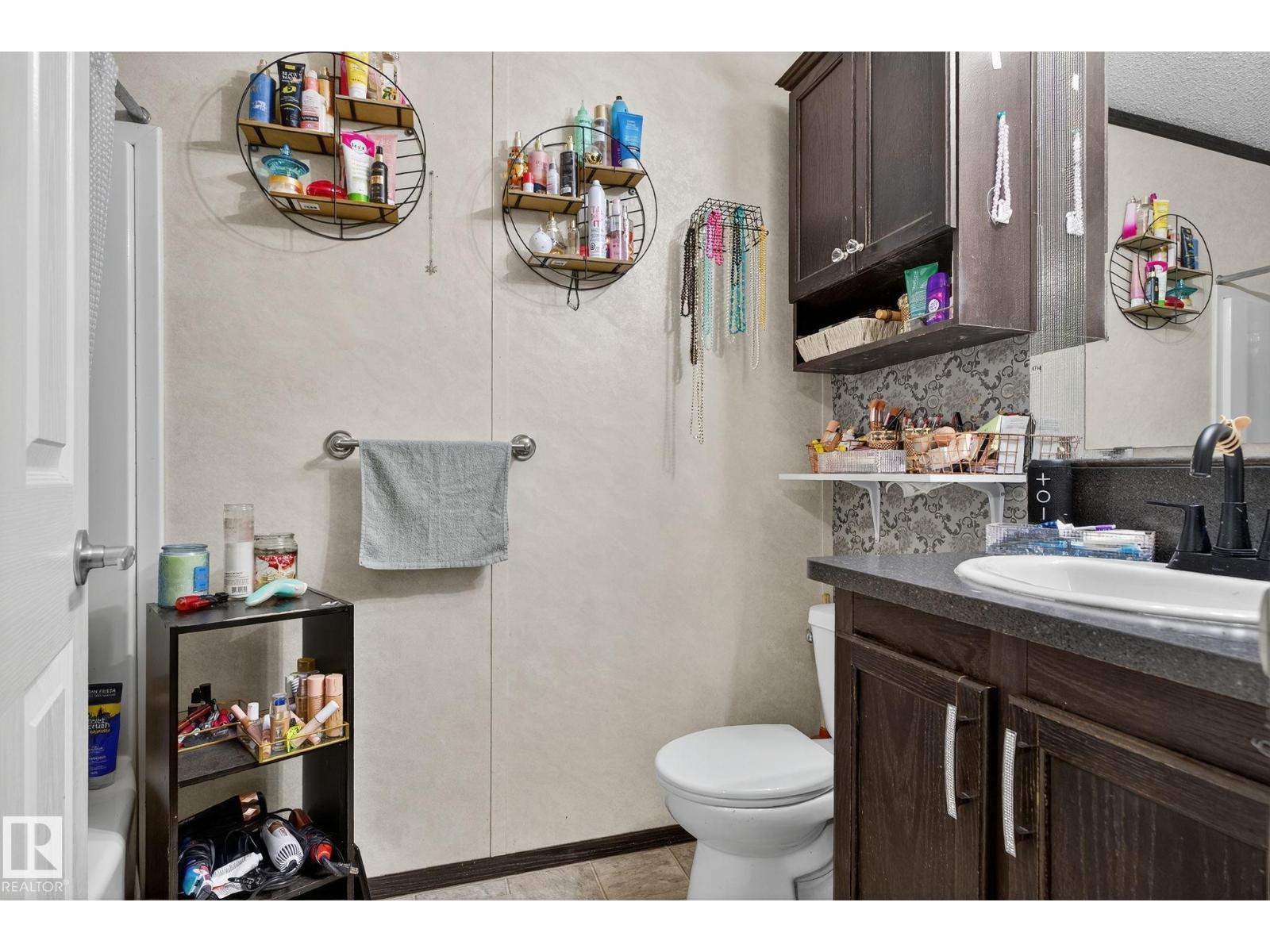 133 Willow Park Estates, Leduc