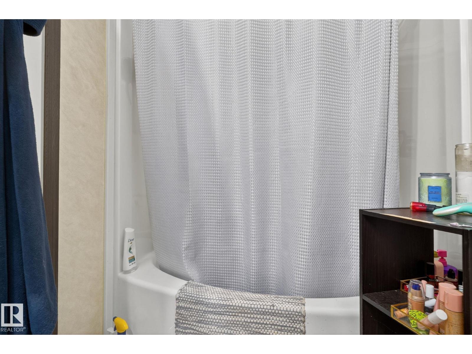 133 Willow Park Estates, Leduc