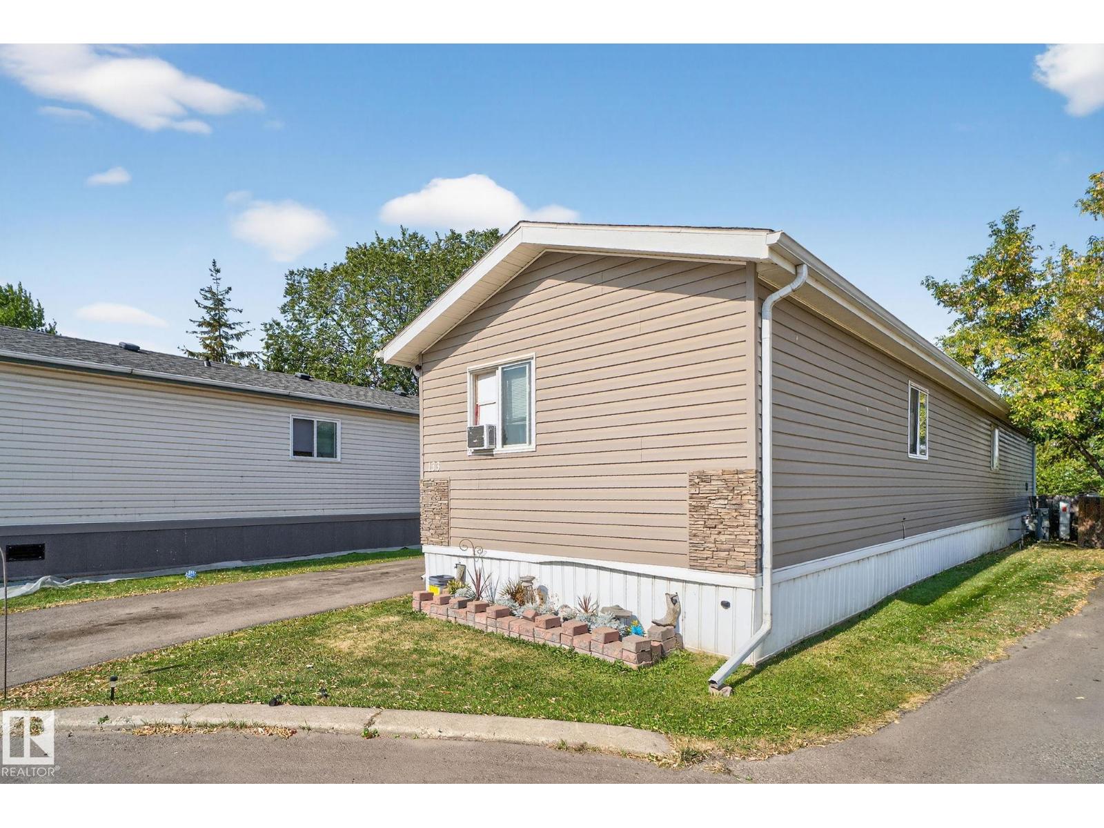 133 Willow Park Estates, Leduc