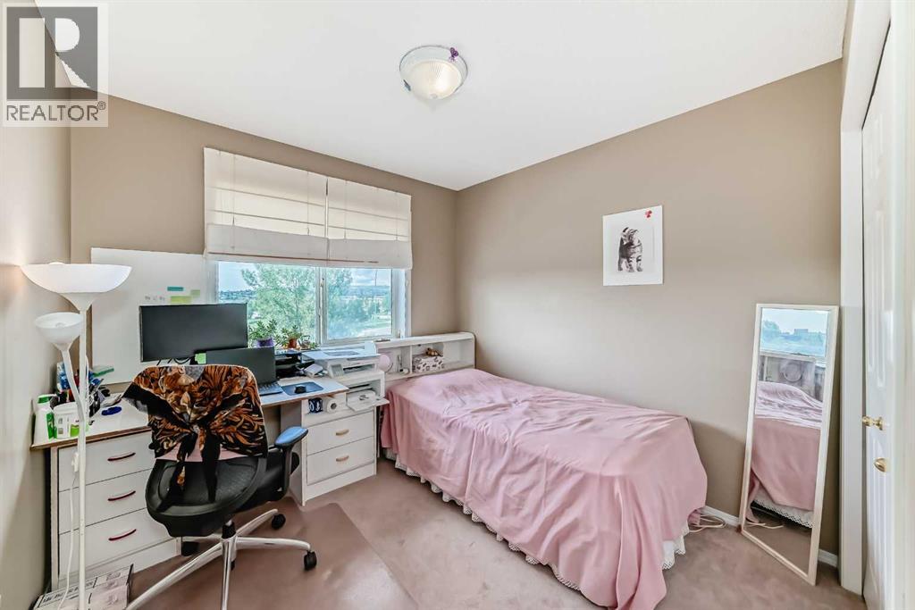 Single Family House for Sale in   Harvest Gold Manor NE Harvest Hills Calgary 