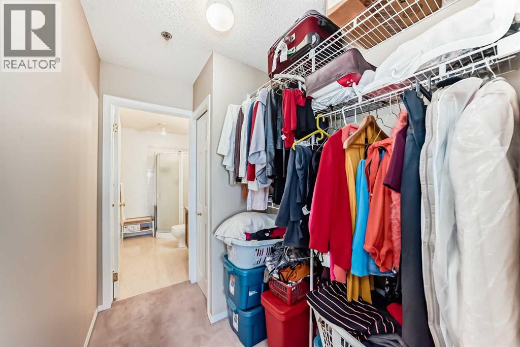 Single Family House for Sale in   Harvest Gold Manor NE Harvest Hills Calgary 