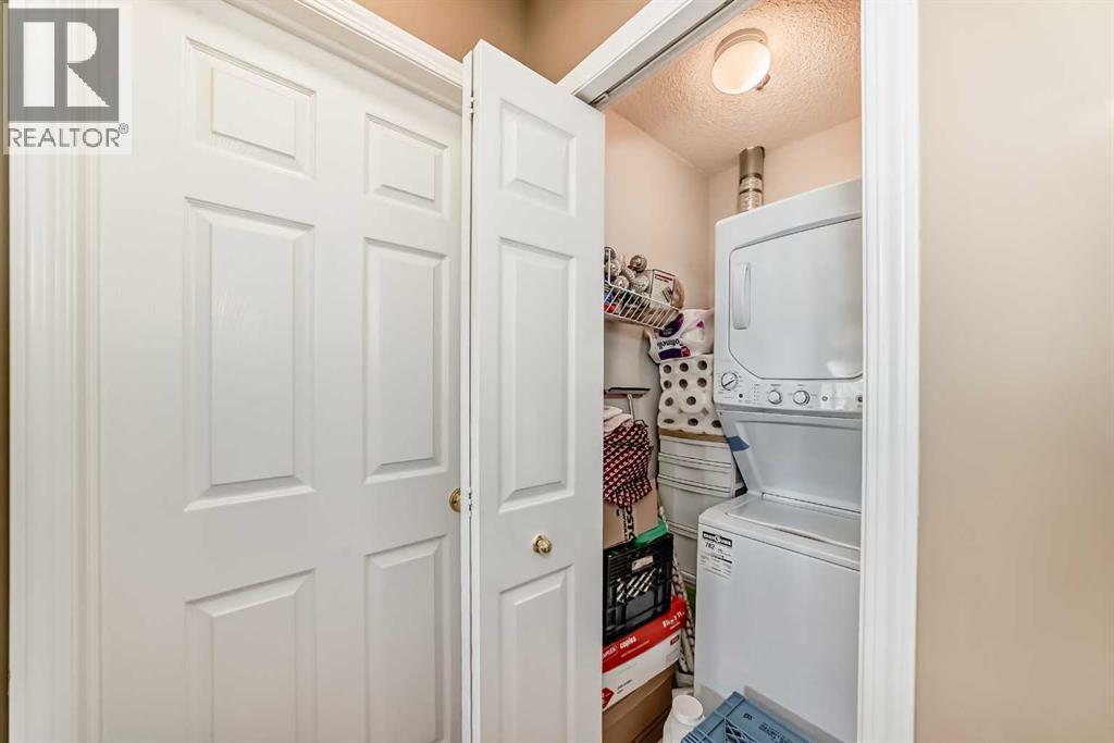 Single Family House for Sale in   Harvest Gold Manor NE Harvest Hills Calgary 