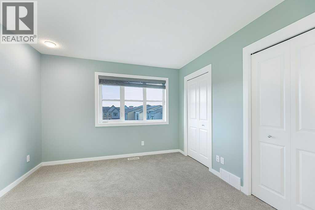 Single Family House for Sale in  Spring Willow Close SW Springbank Hill Calgary 