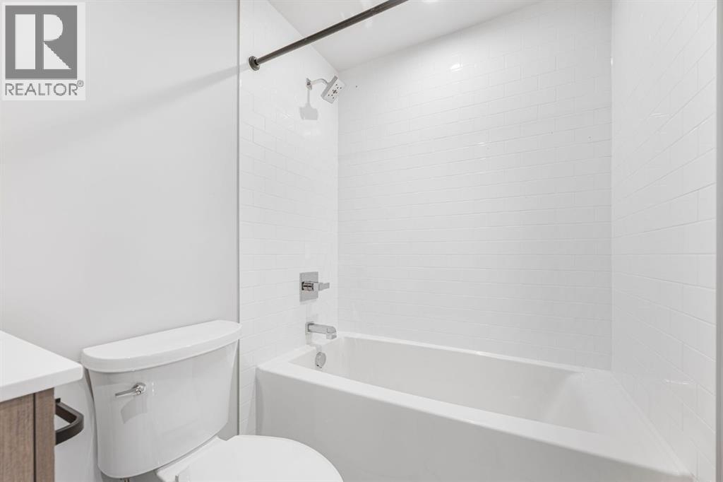 Single Family House for Sale in   A Street NW West Hillhurst Calgary 