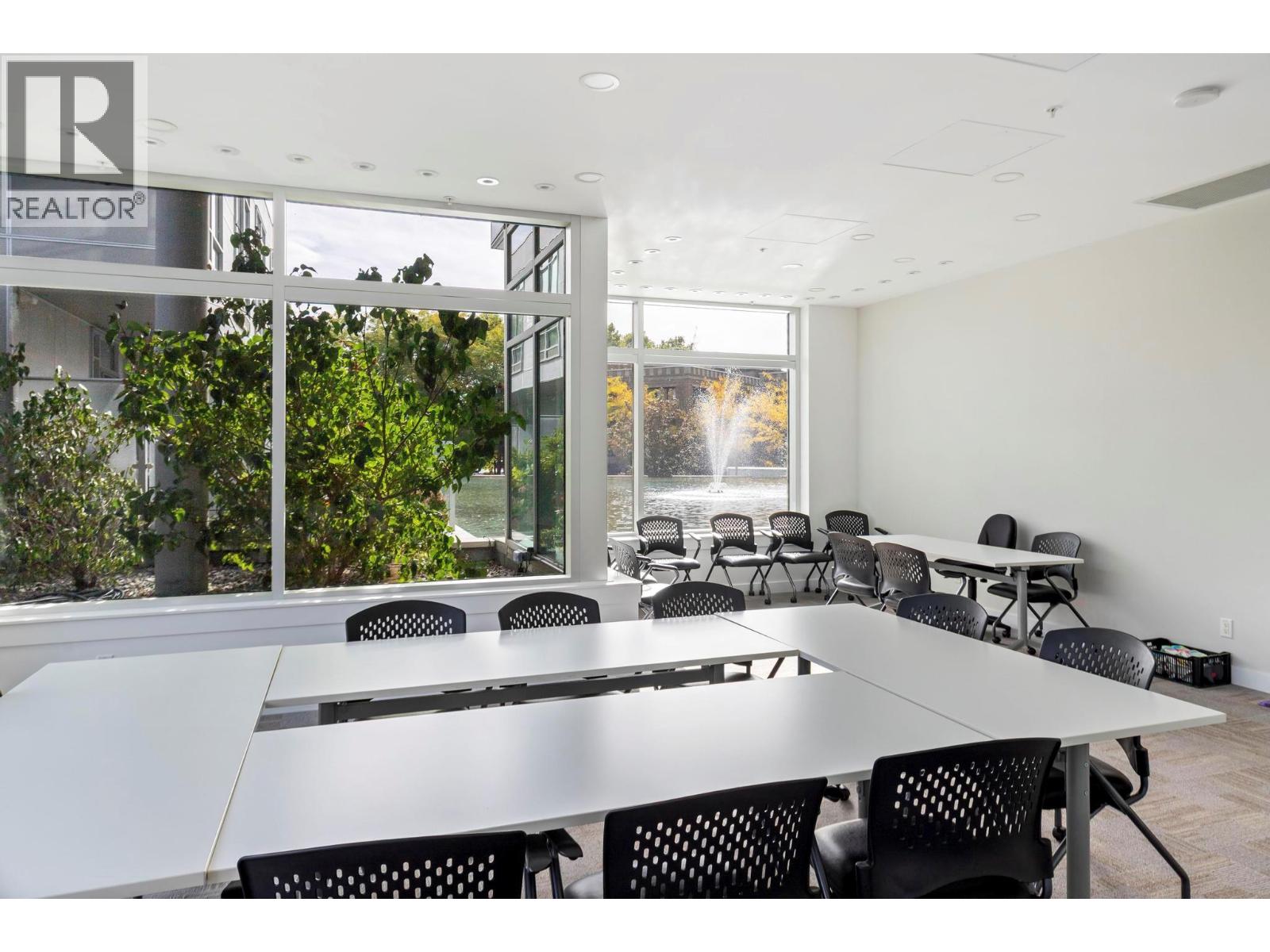 1106 1151 Sunset Drive, Kelowna