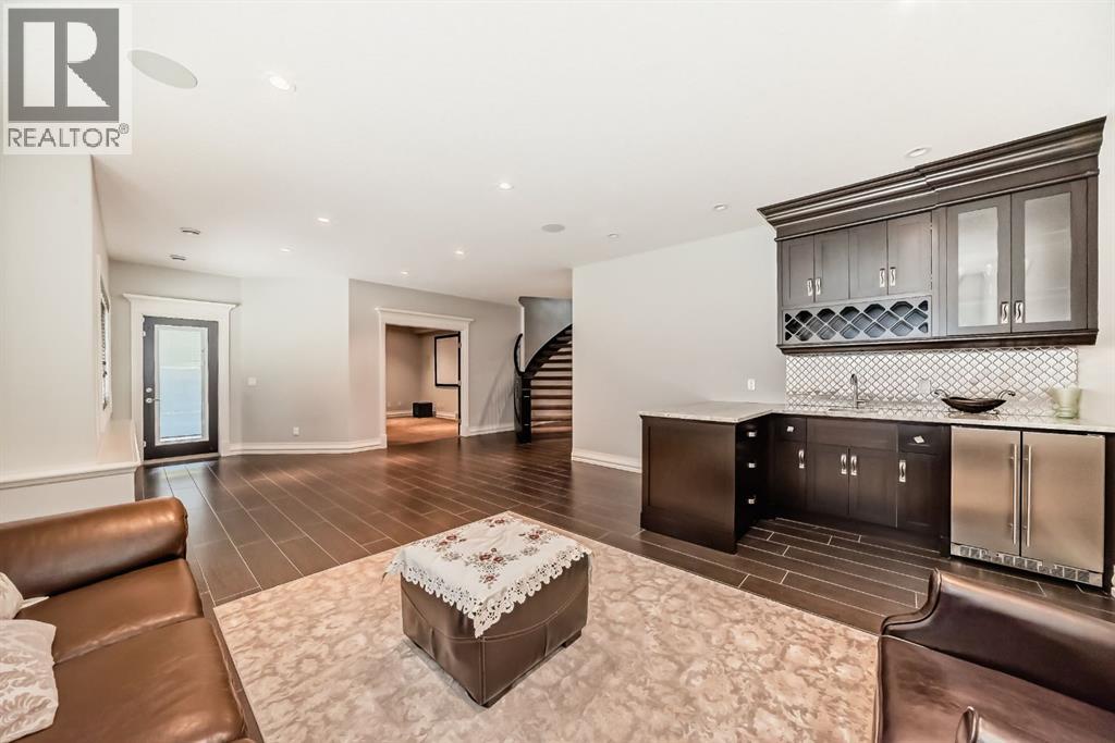 Single Family House for Sale in  Aspen Ridge Heath SW Aspen Woods Calgary 