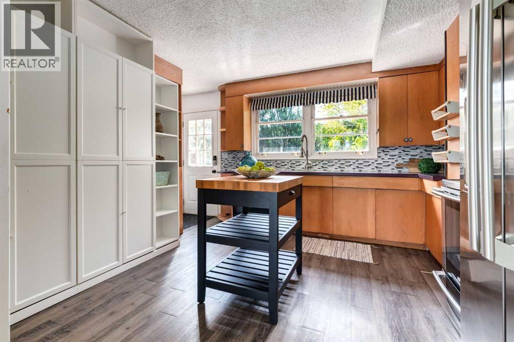 Single Family House Bungalow for Sale in  Bow Crescent NW Bowness Calgary 