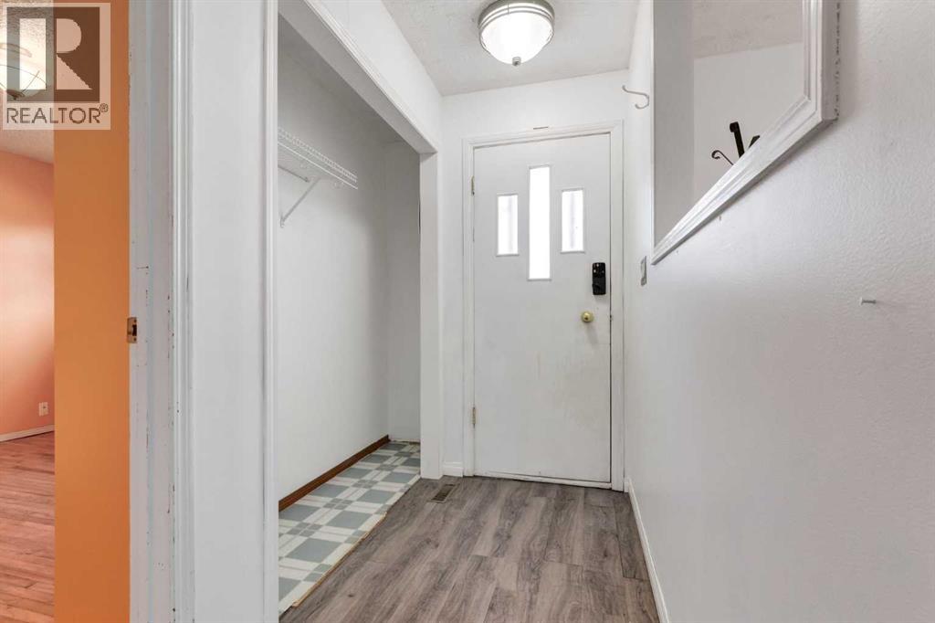 Single Family House Bungalow for Sale in  Bow Crescent NW Bowness Calgary 