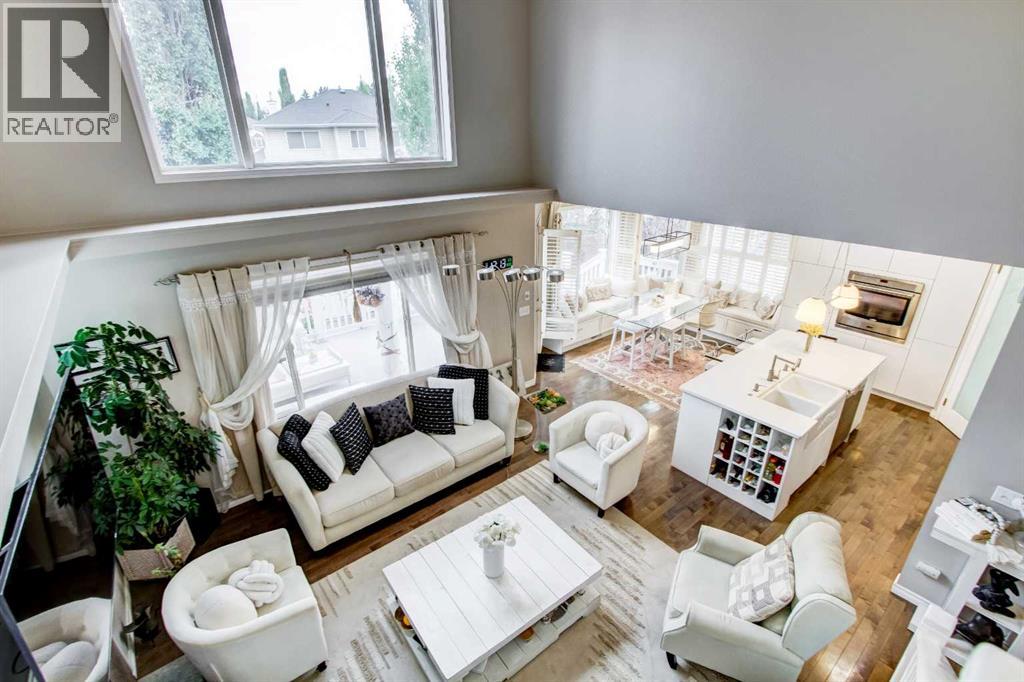 Single Family House for Sale in  Sierra Morena Court SW Signal Hill Calgary 