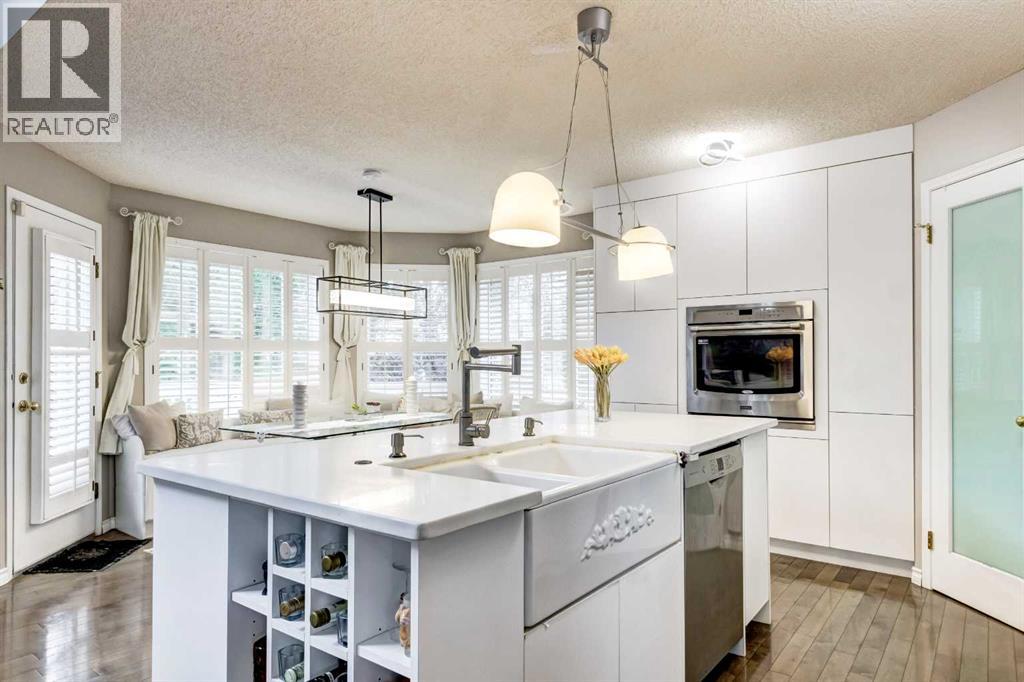 Single Family House for Sale in  Sierra Morena Court SW Signal Hill Calgary 