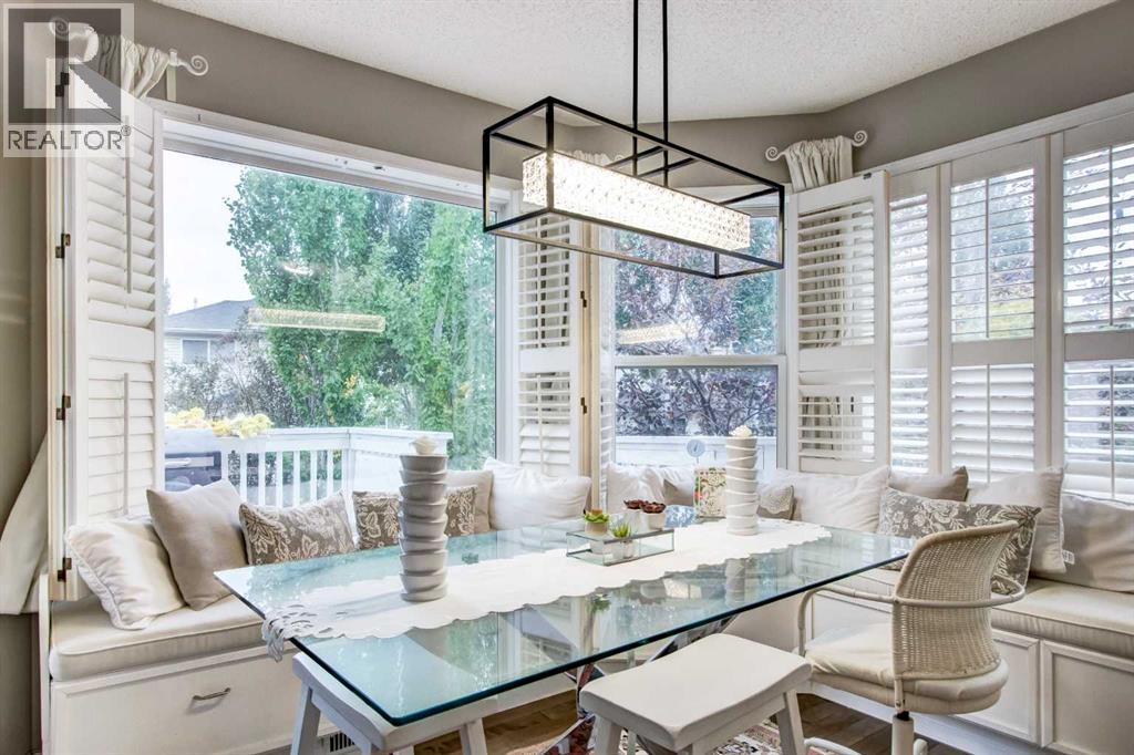 Single Family House for Sale in  Sierra Morena Court SW Signal Hill Calgary 