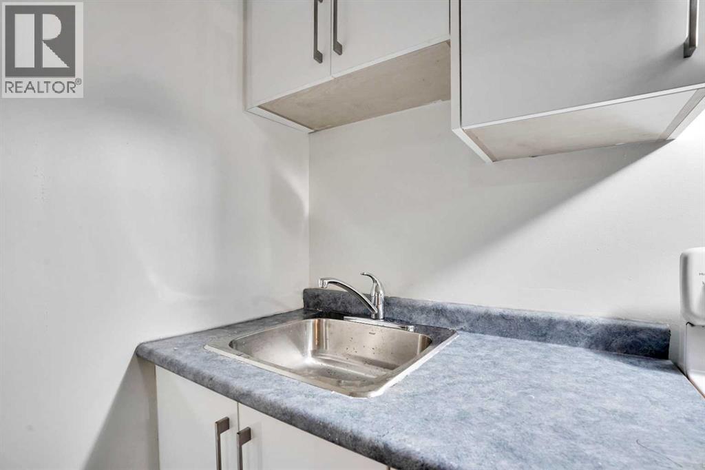 Single Family House for Sale in  Falmead Bay NE Falconridge Calgary 