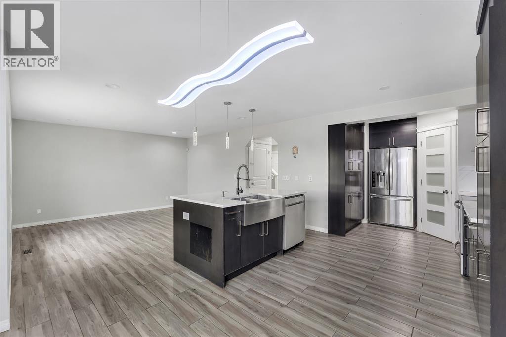 Single Family House for Sale in  Saddlebrook Way NE Saddle Ridge Calgary 