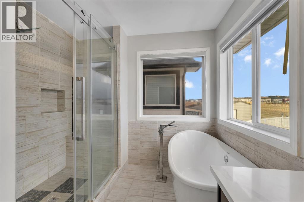 Single Family House for Sale in  Saddlebrook Way NE Saddle Ridge Calgary 