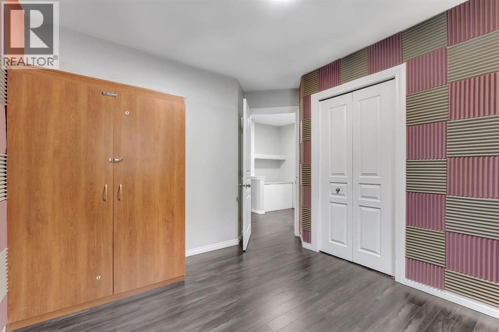 Single Family House for Sale in  Saddlebrook Way NE Saddle Ridge Calgary 