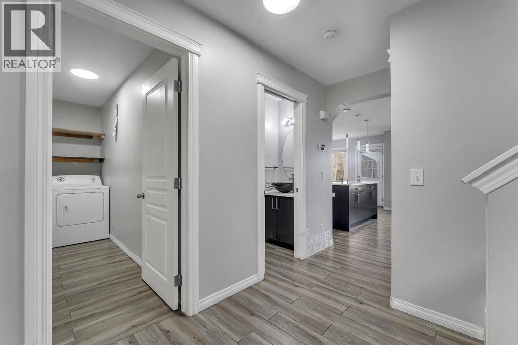 Single Family House for Sale in  Saddlebrook Way NE Saddle Ridge Calgary 