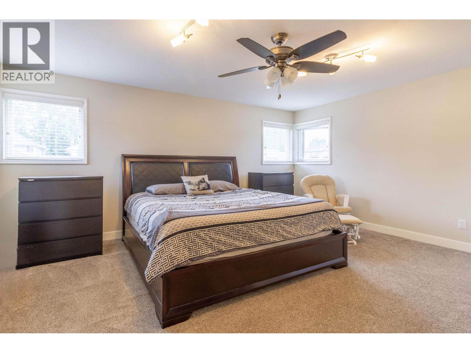 1872 WALNUT CRESCENT, Coquitlam