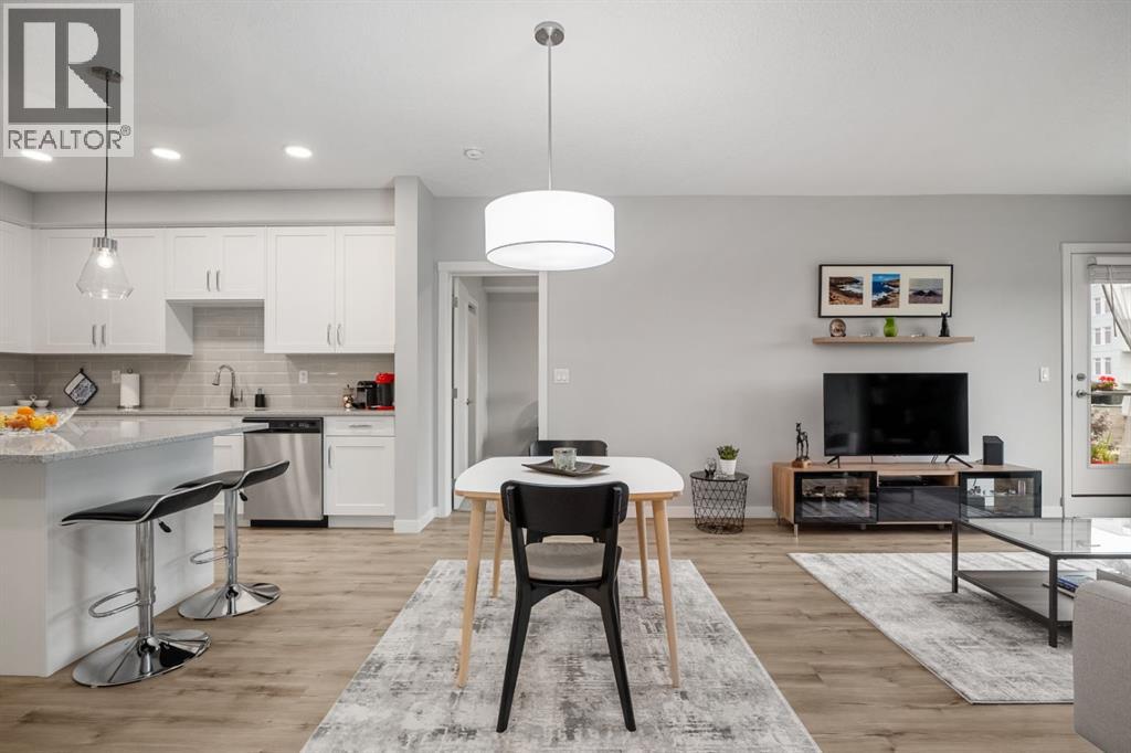 Single Family House for Sale in   Shawnee Square SW Shawnee Slopes Calgary 