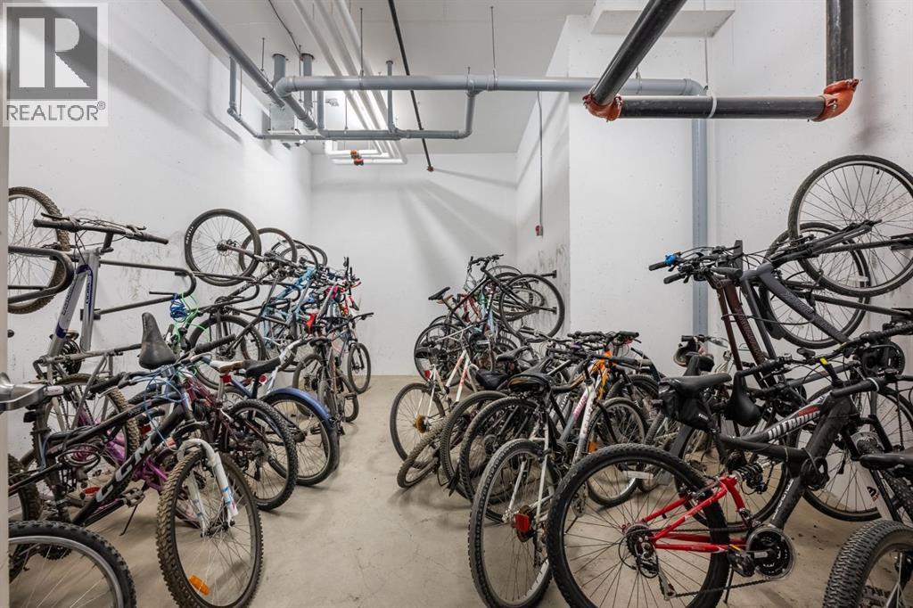 Single Family House for Sale in   Shawnee Square SW Shawnee Slopes Calgary 