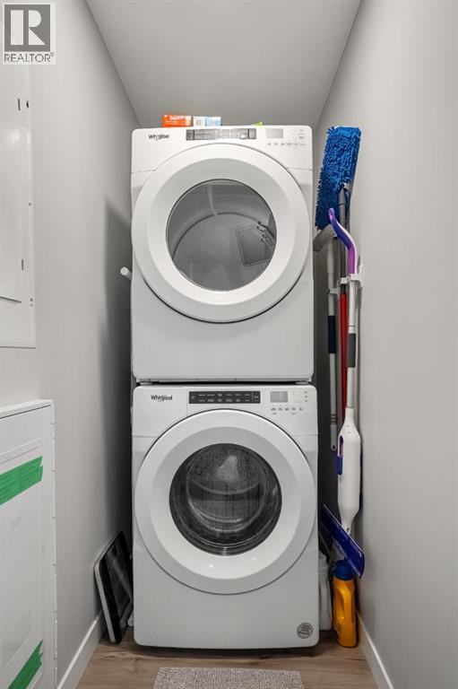 Single Family House for Sale in   Shawnee Square SW Shawnee Slopes Calgary 