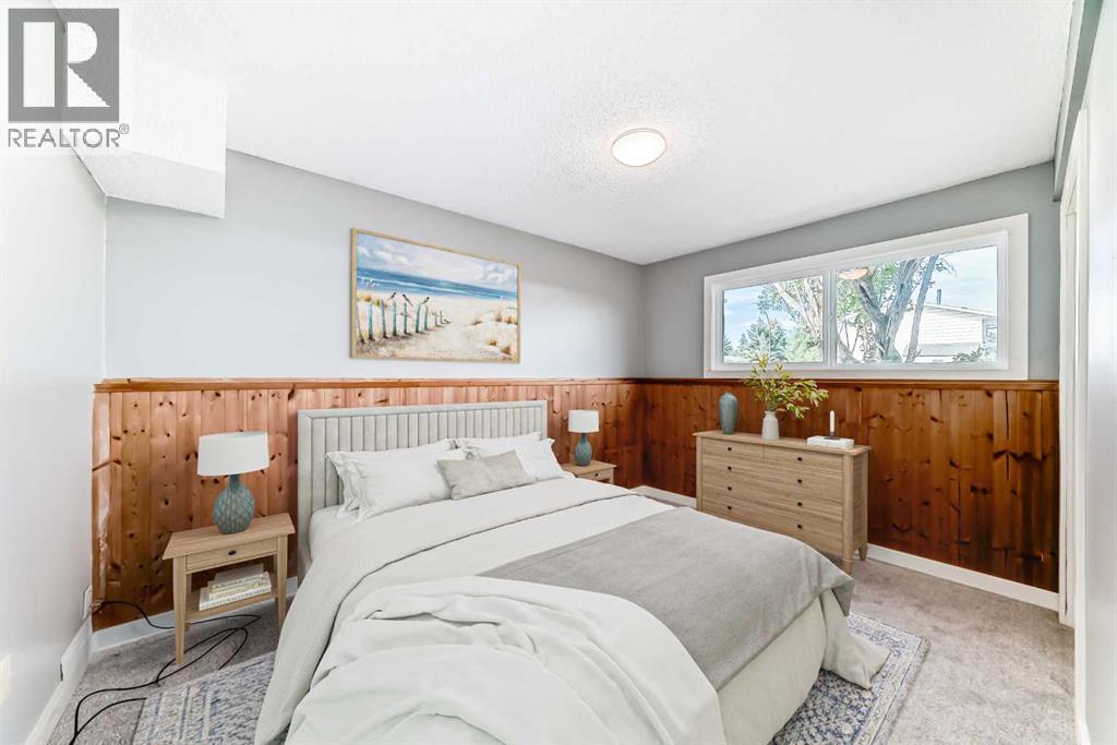 Single Family House Bungalow for Sale in  Pennsburg Way SE Penbrooke Meadows Calgary 