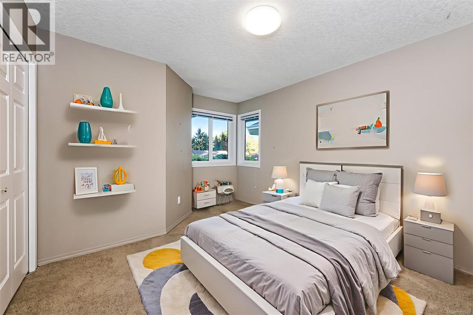  2431 Wilcox Terrace, Central Saanich