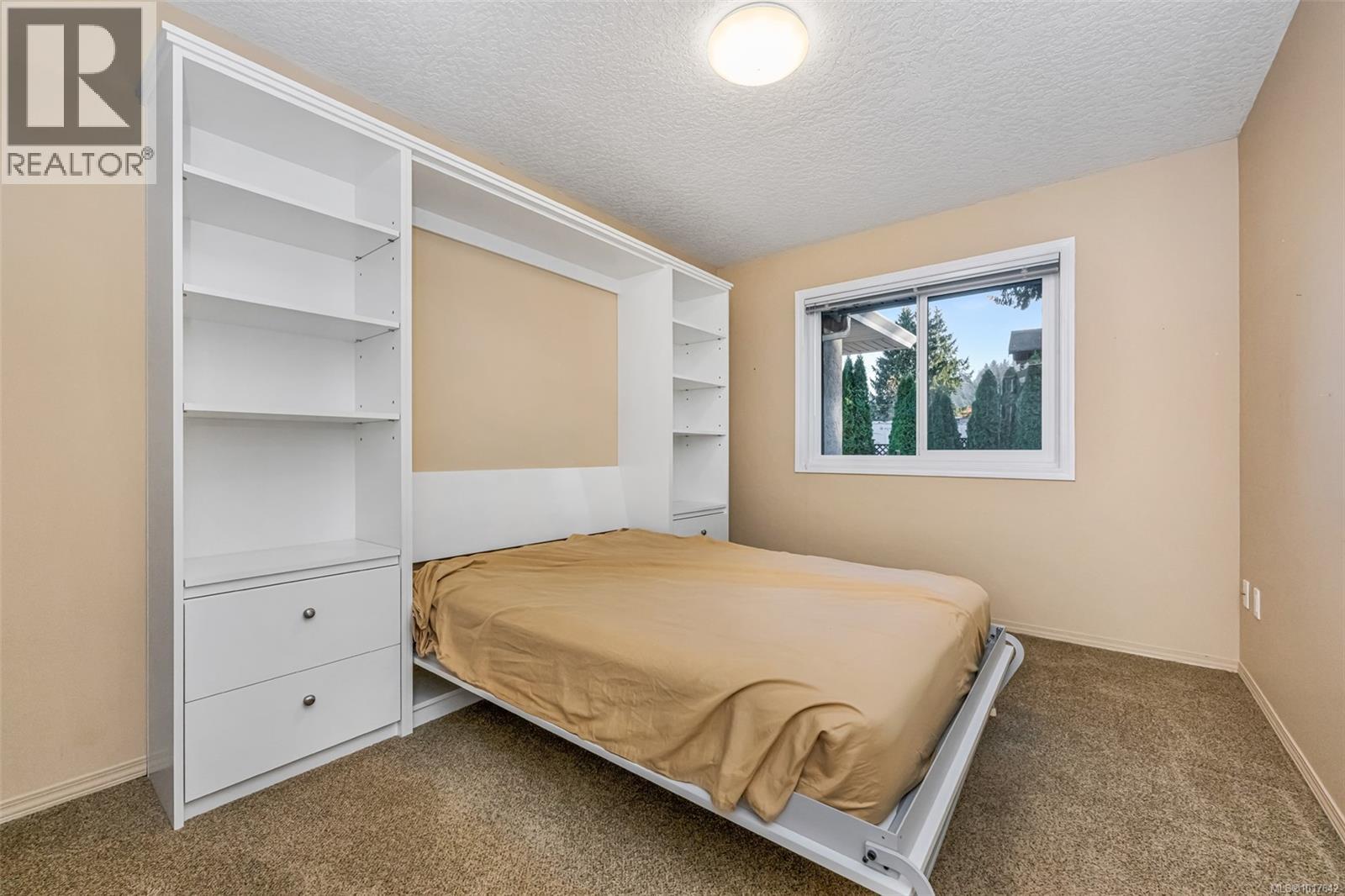  2431 Wilcox Terrace, Central Saanich