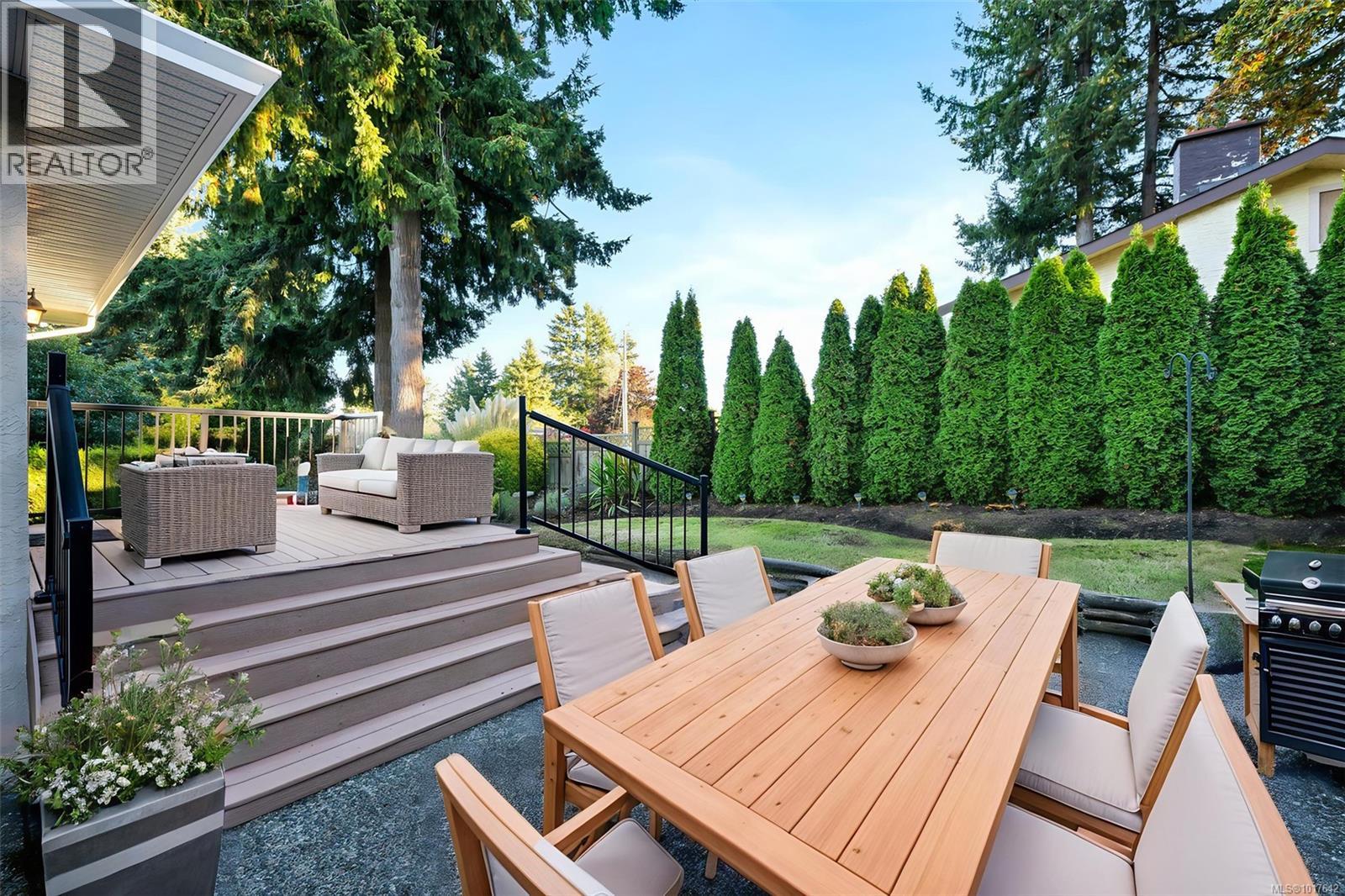  2431 Wilcox Terrace, Central Saanich