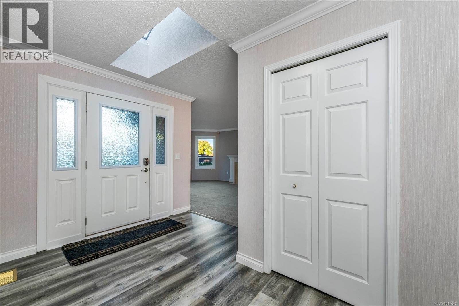  2431 Wilcox Terrace, Central Saanich
