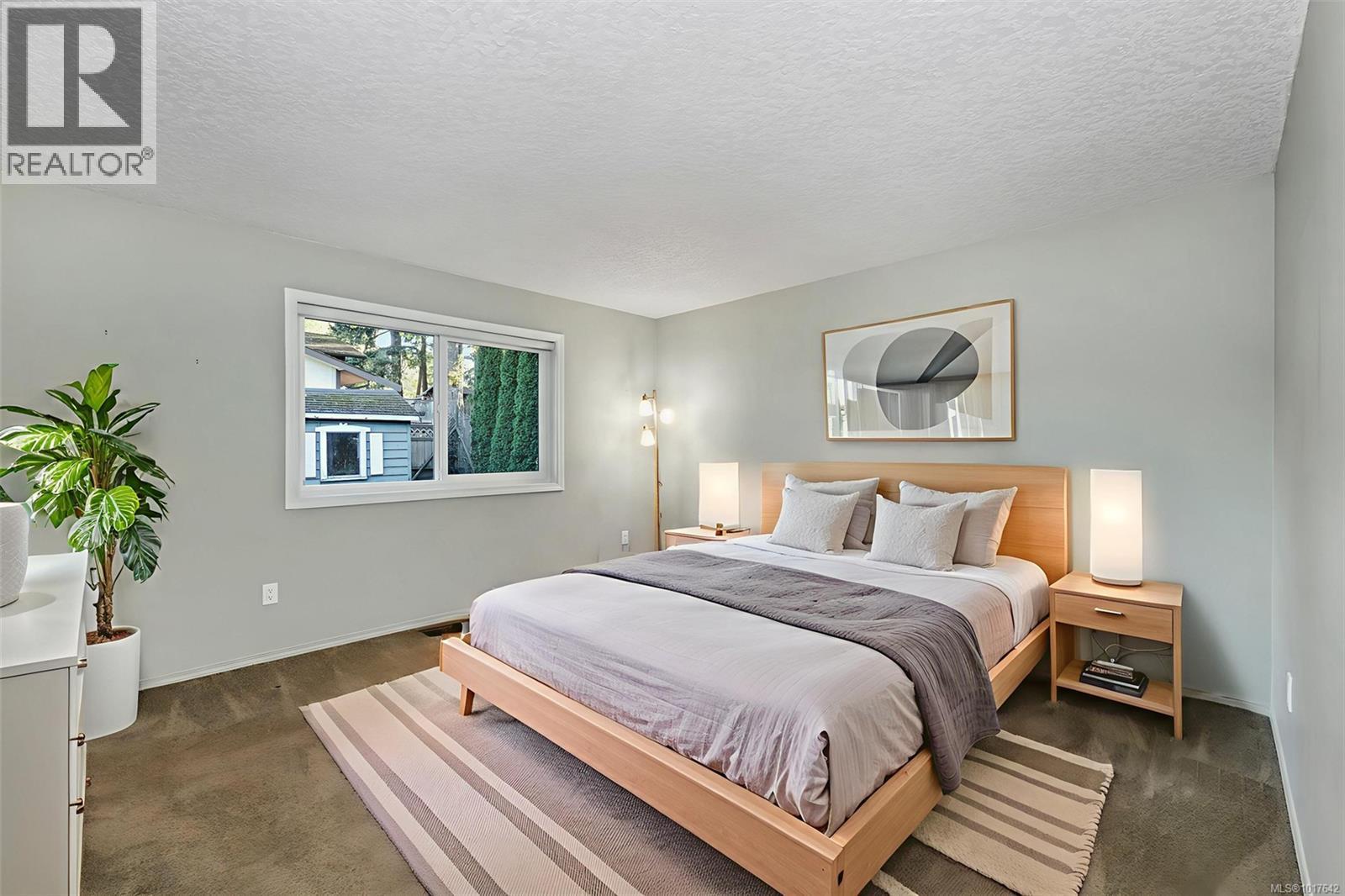  2431 Wilcox Terrace, Central Saanich