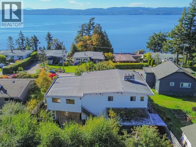 7173 WESTMINSTER STREET, Powell River