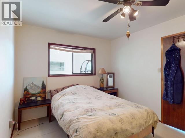 7173 WESTMINSTER STREET, Powell River