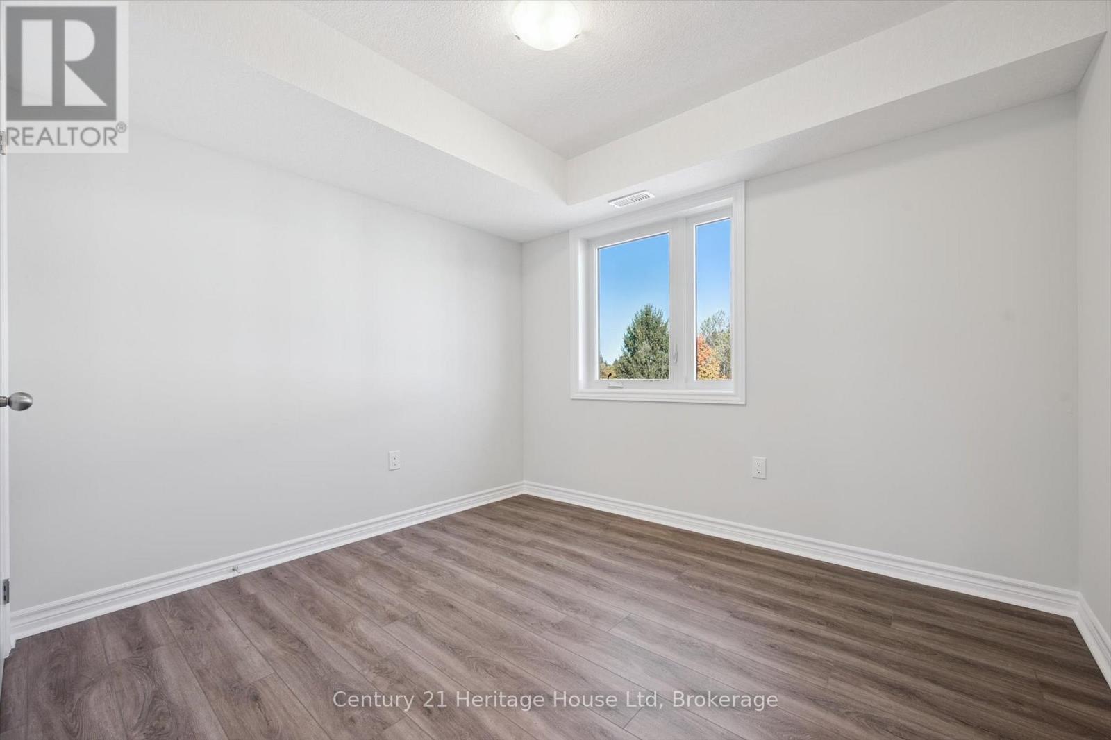 3 – 465 GARAFRAXA STREET W, Centre Wellington (Fergus), Ontario