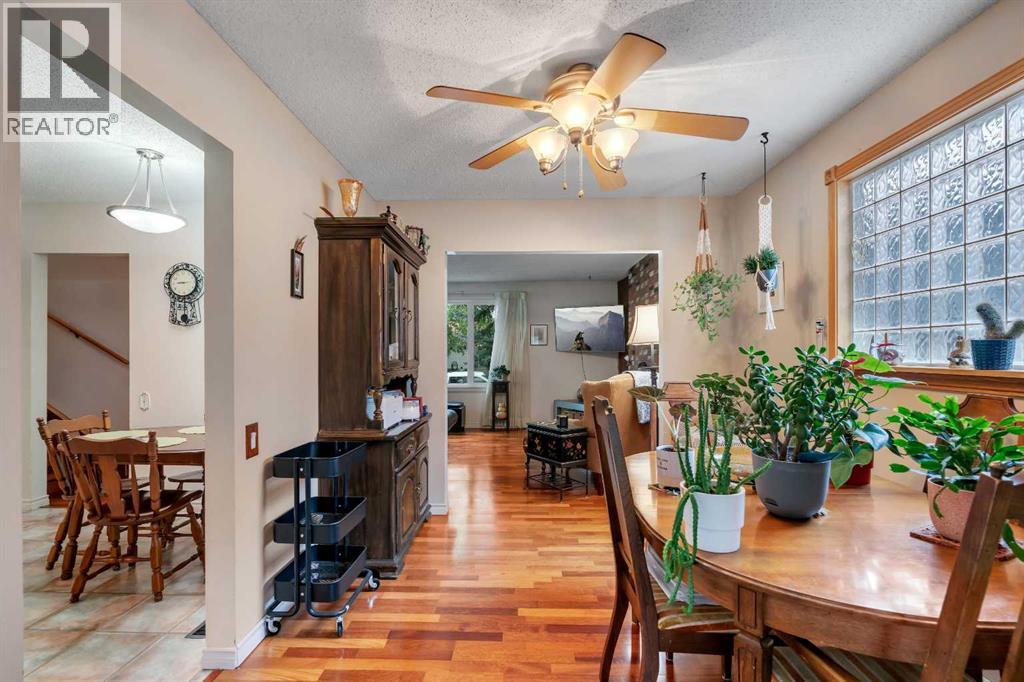 Single Family House 4 Level for Sale in   Avenue NE Rundle Calgary 