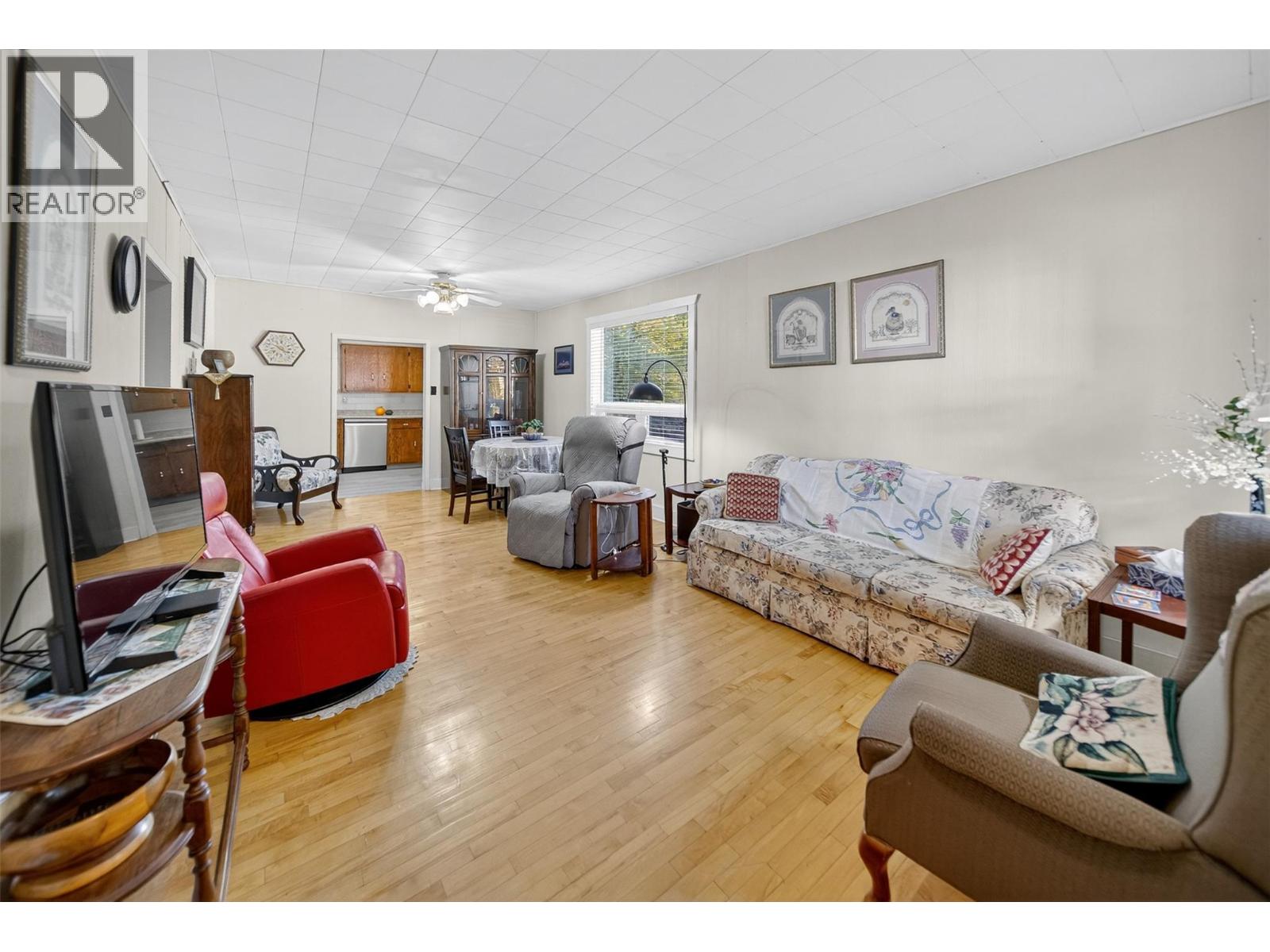 532 6th Avenue, Fernie