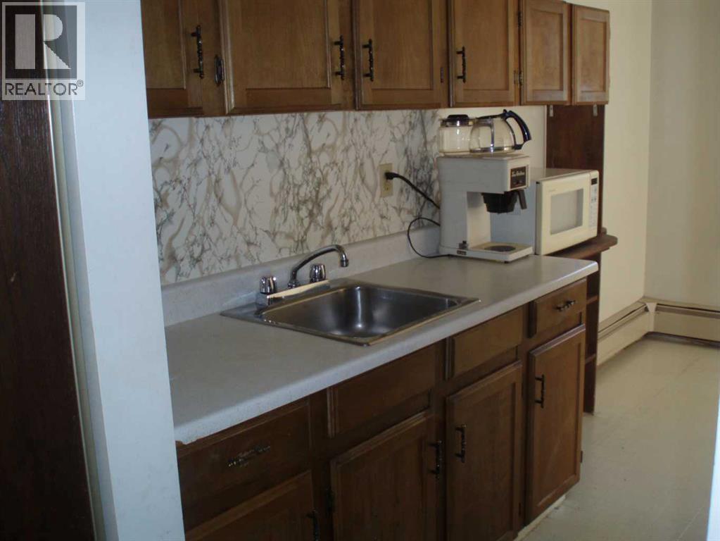 Multi-family House for Sale in   Street SW Upper Mount Royal Calgary 