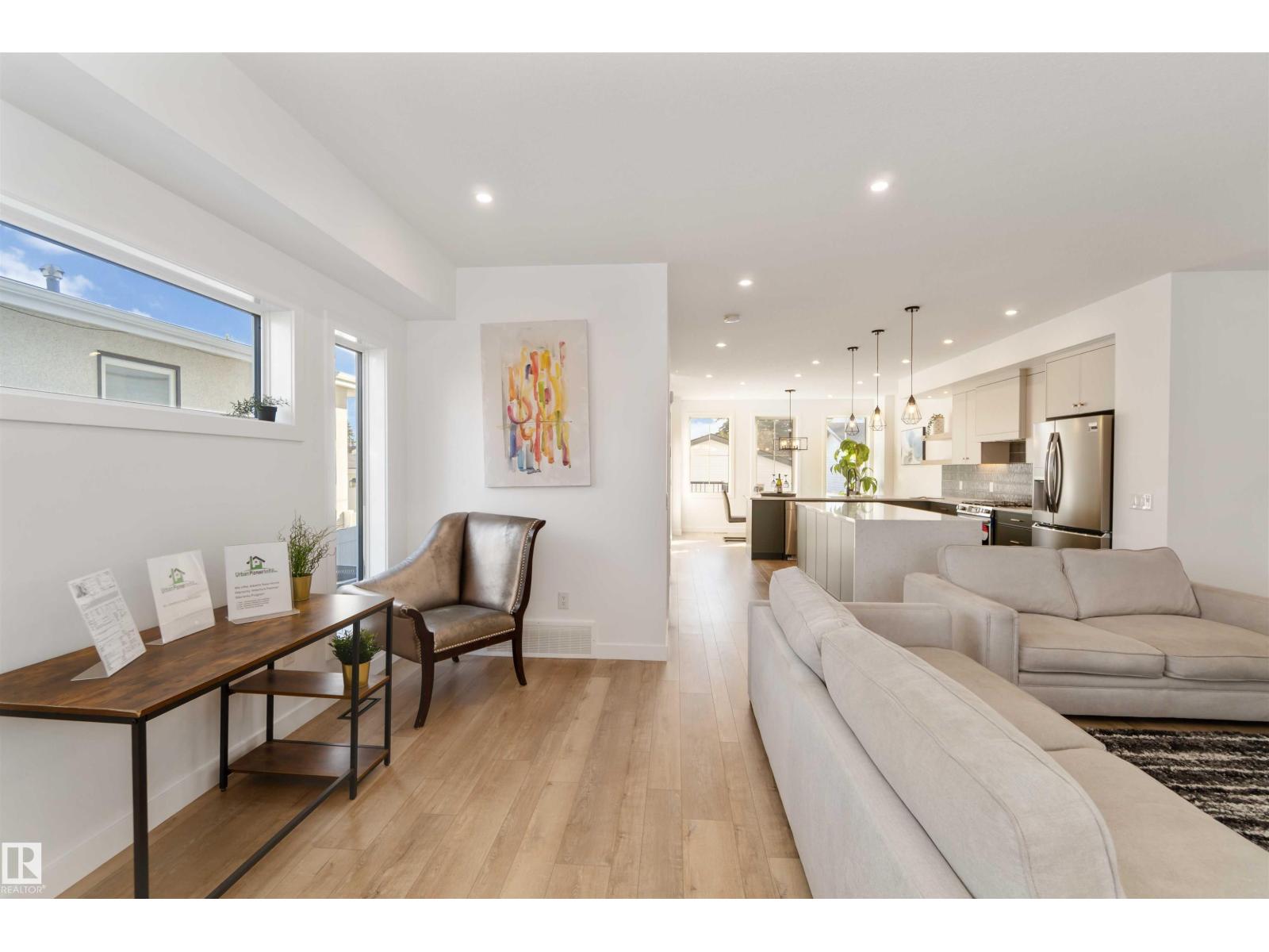 7505 ROWLAND RD NW, Edmonton