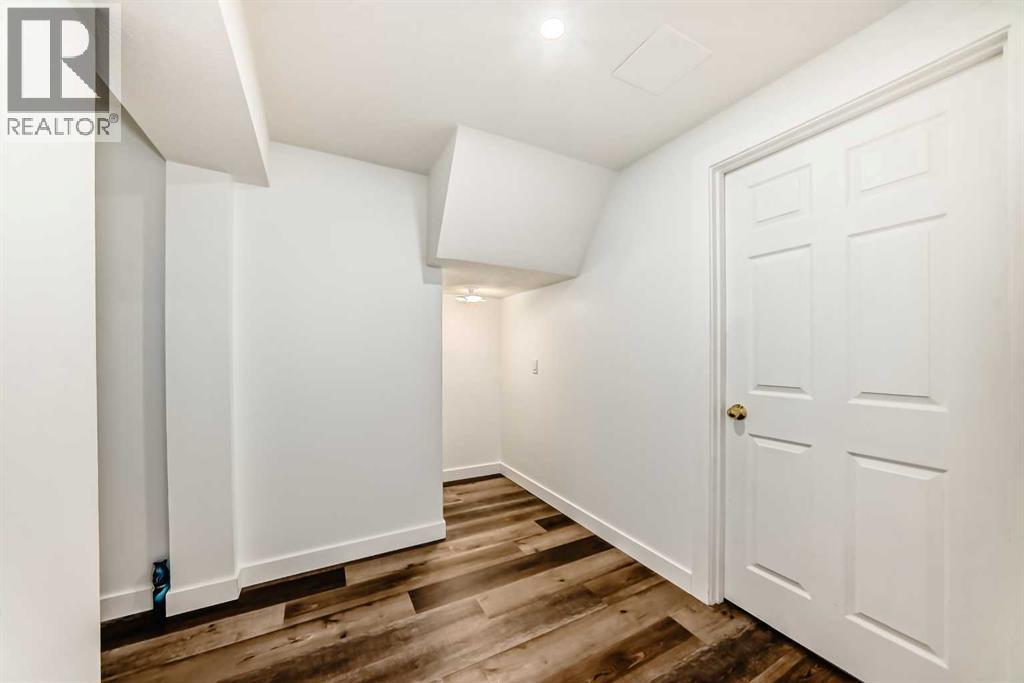 Single Family House for Sale in   Street NE Castleridge Calgary 