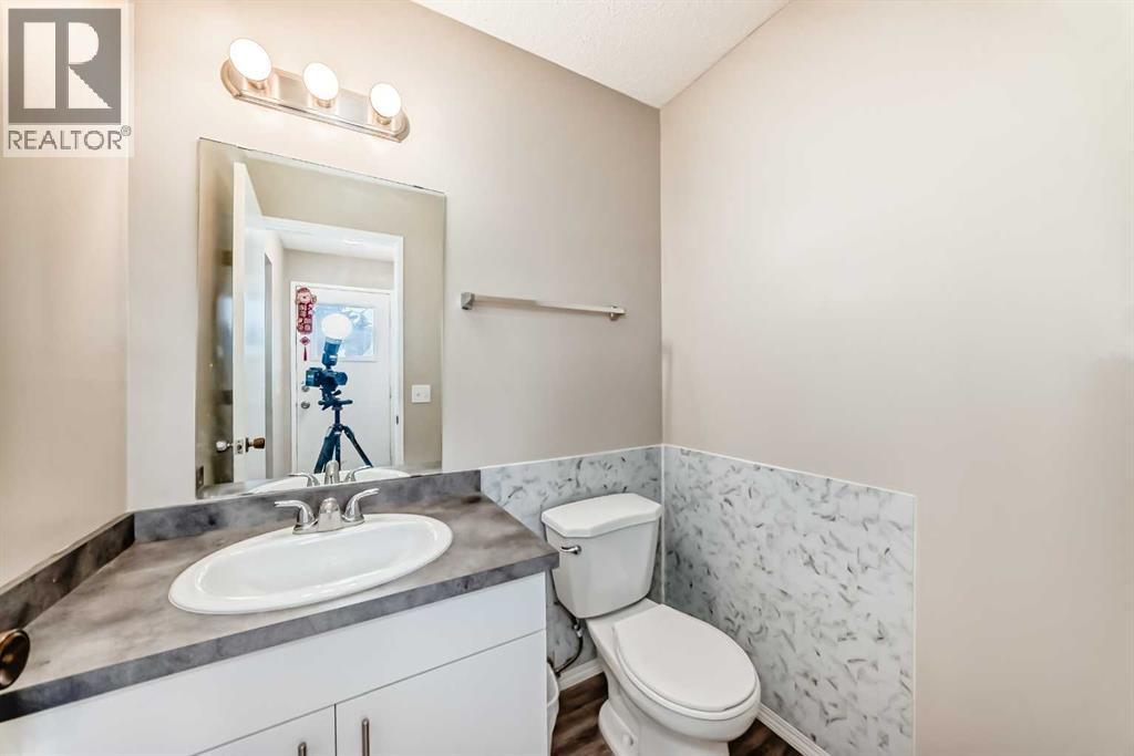 Single Family House for Sale in   Street NE Castleridge Calgary 