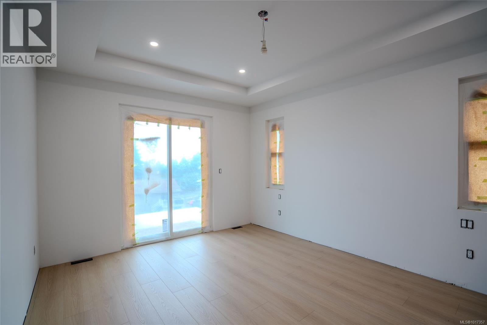 5560 Rutherford Rd, Nanaimo