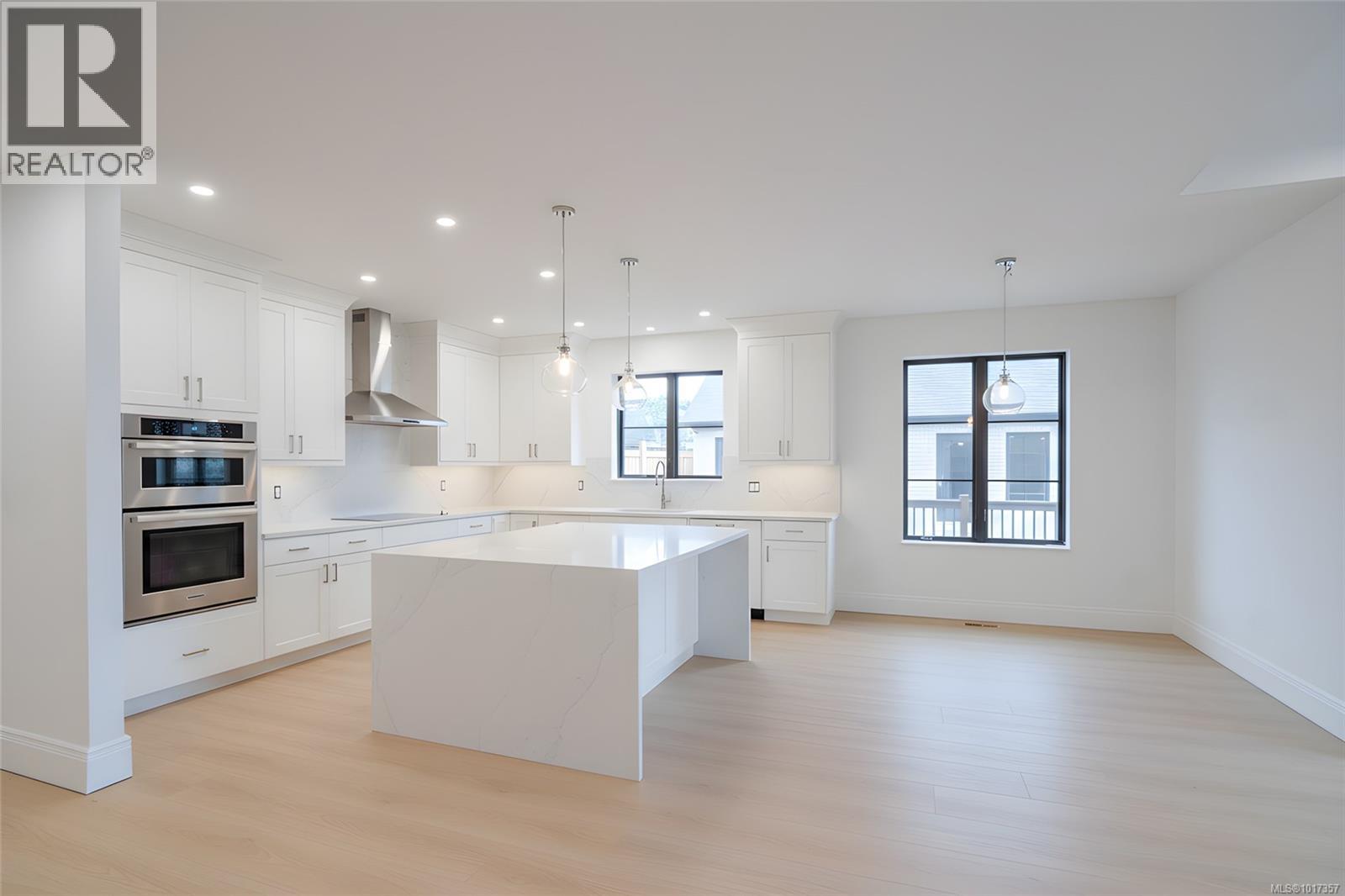 5560 Rutherford Rd, Nanaimo