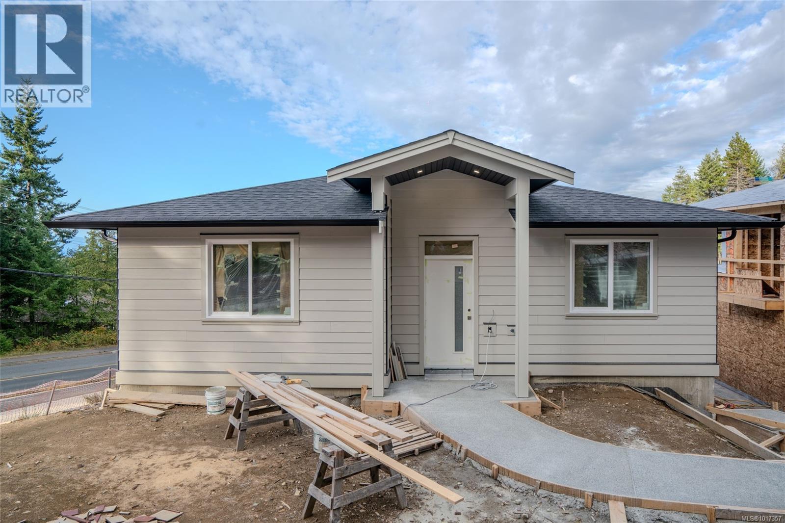 5560 Rutherford Rd, Nanaimo