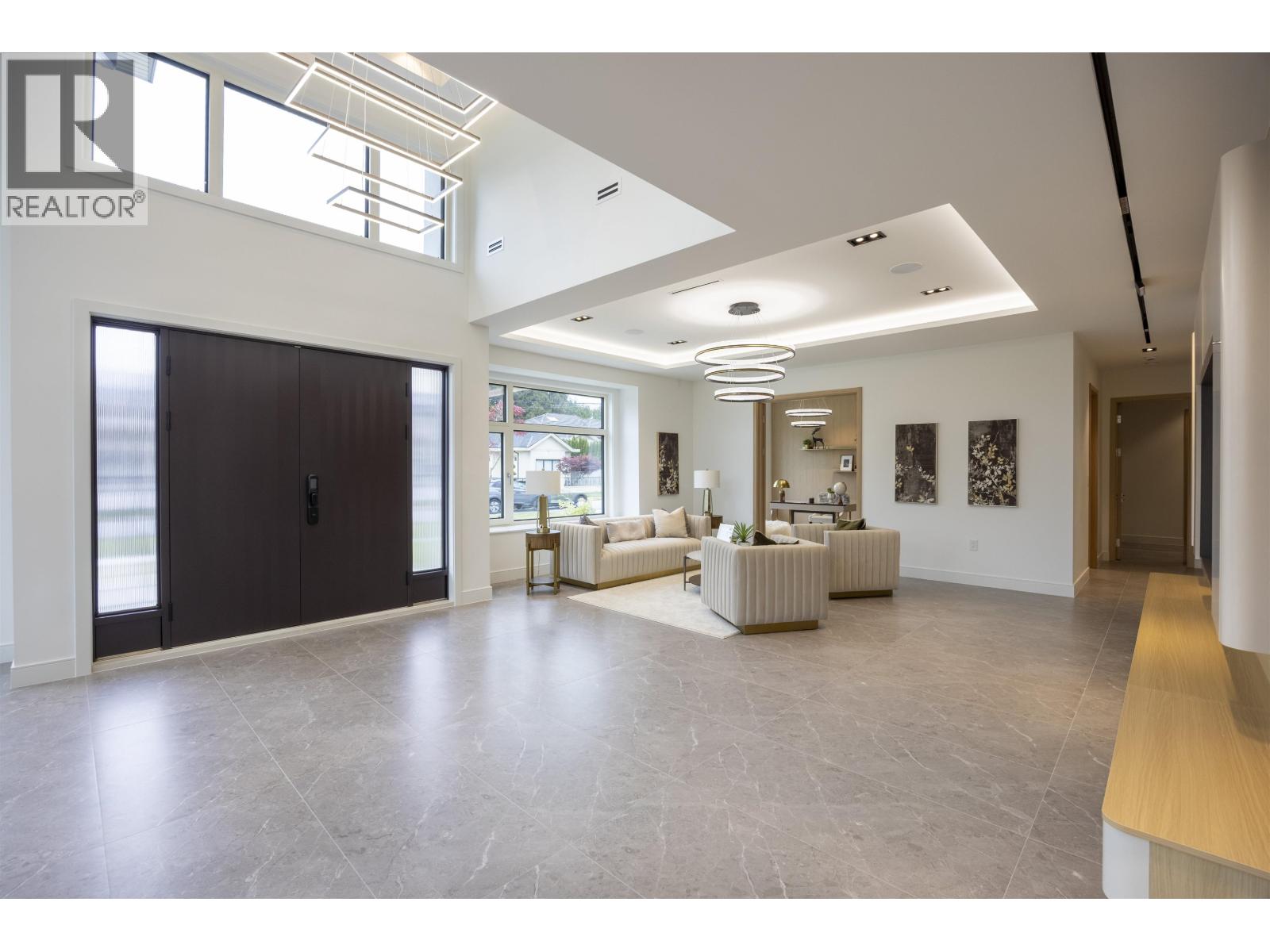 9240 SAUNDERS Road, Richmond