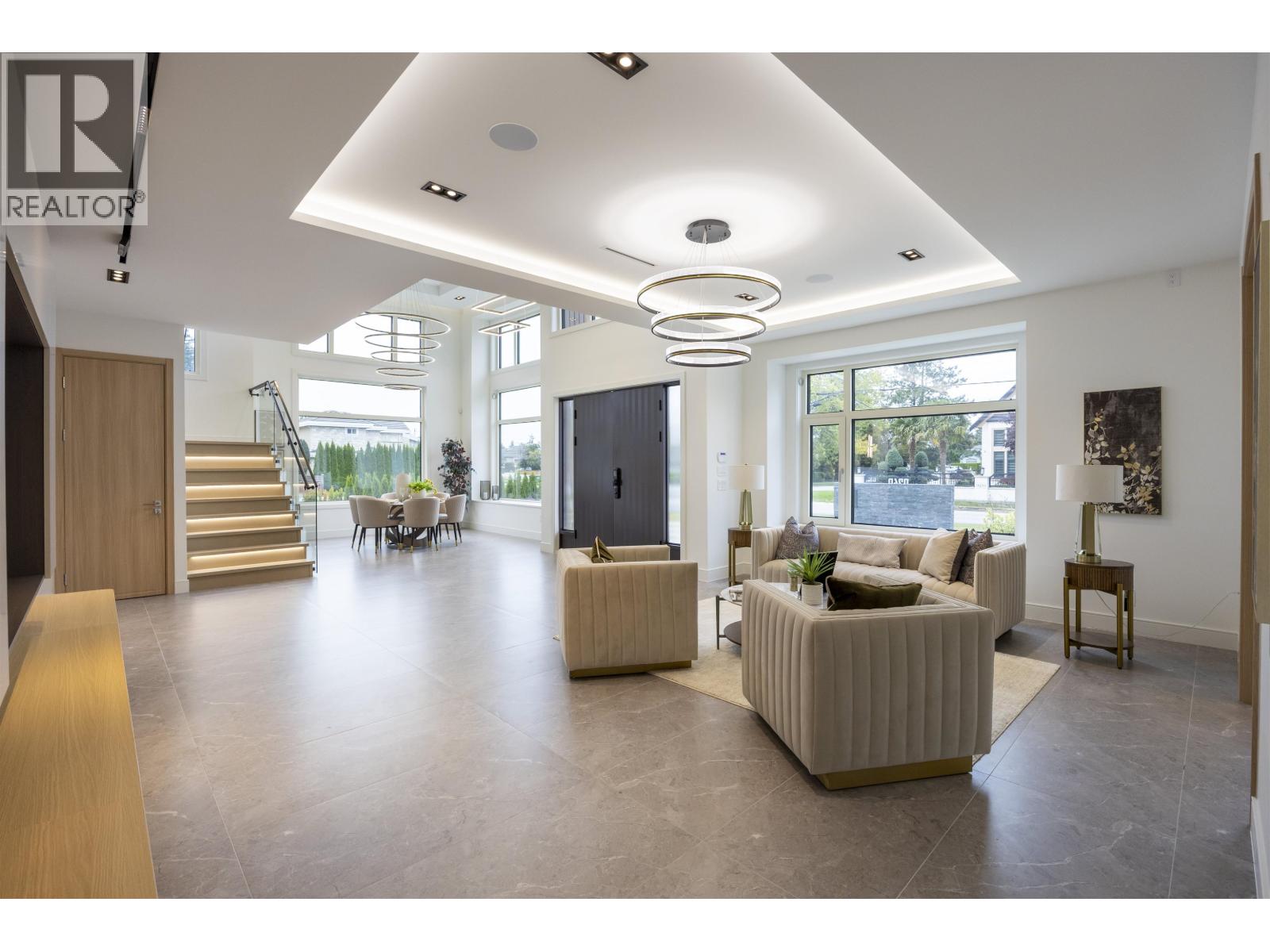 9240 SAUNDERS Road, Richmond