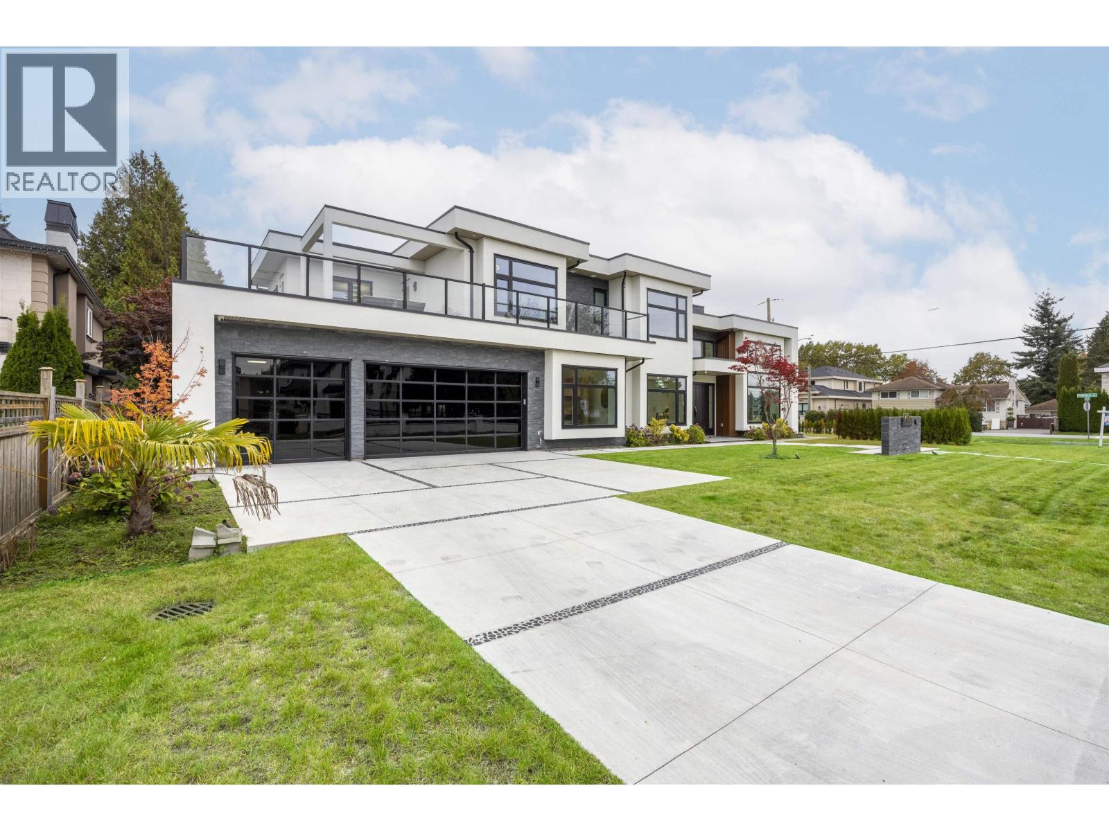 9240 SAUNDERS Road, Richmond